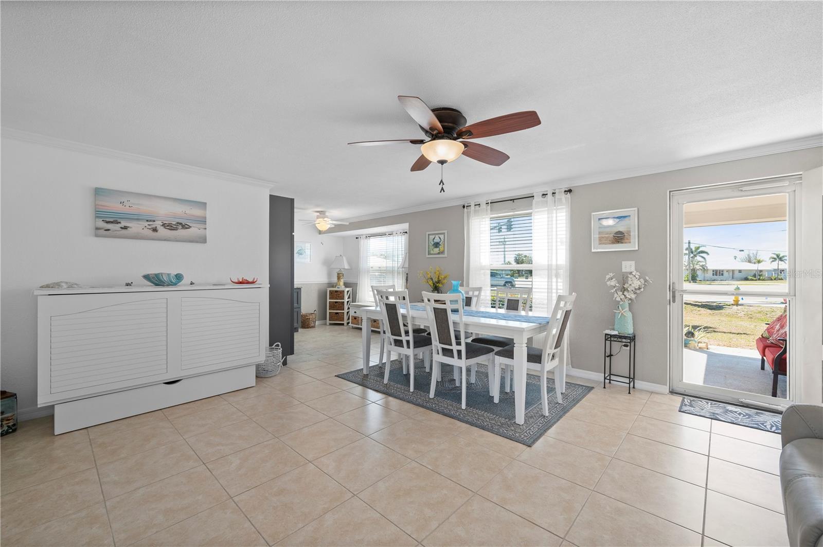 Image 9 of 84 For 21194 Edgewater Drive
