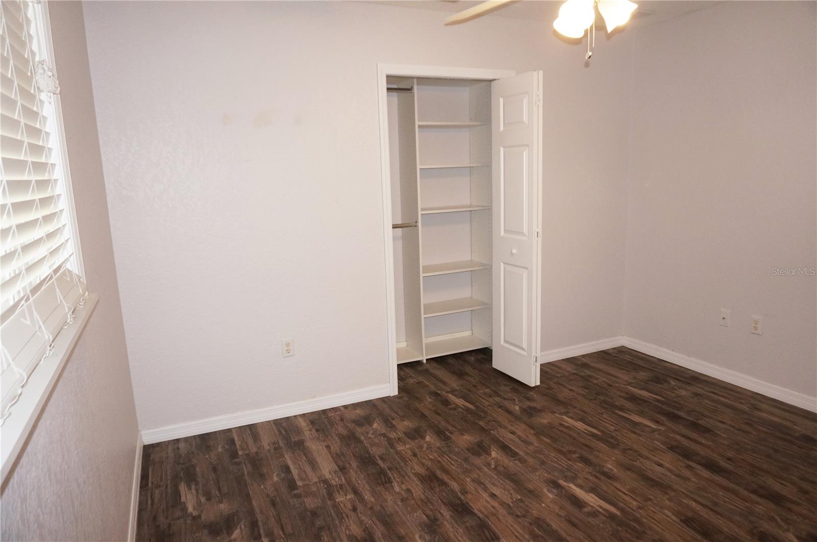 Image 32 of 53 For 594 Tarpon Boulevard Nw