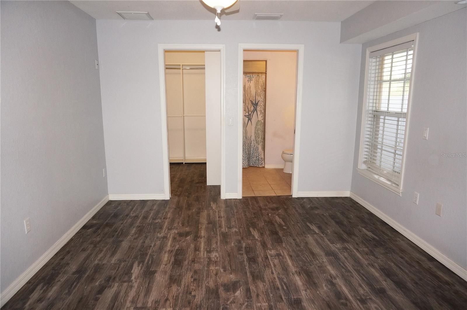 Image 35 of 53 For 594 Tarpon Boulevard Nw