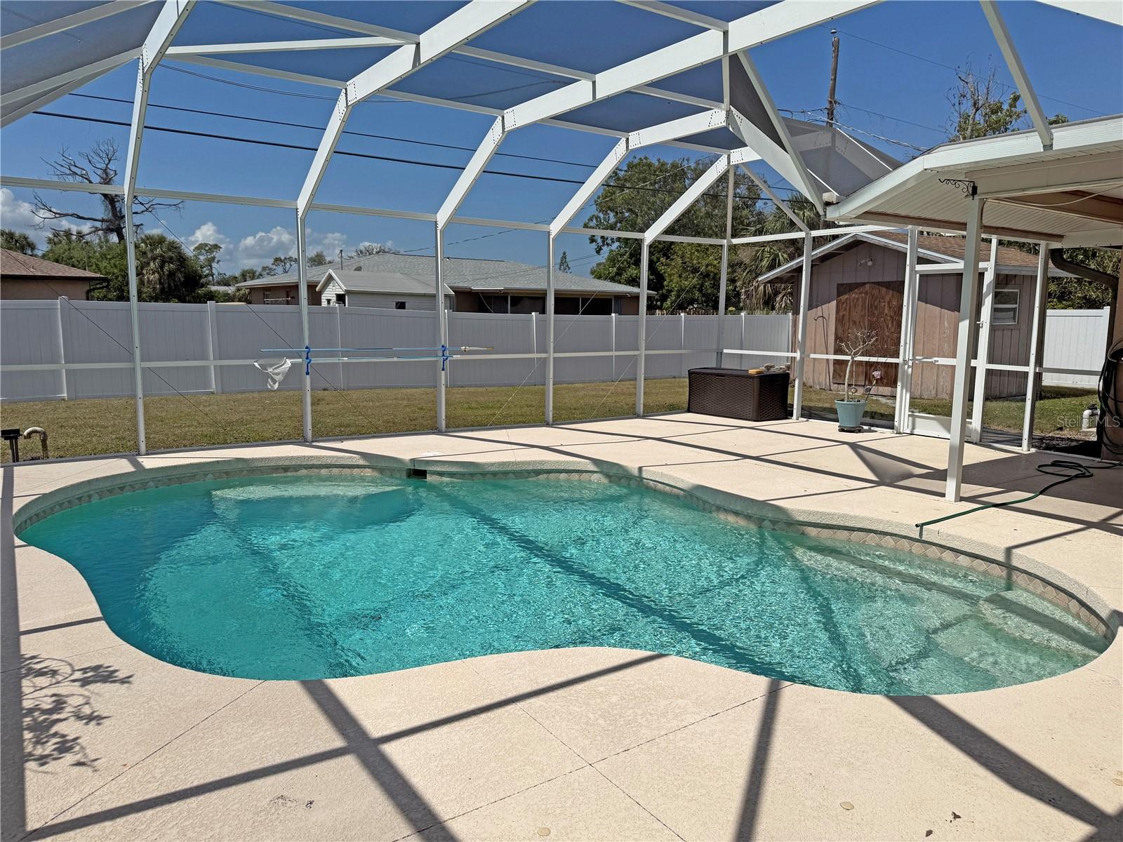 Image 51 of 53 For 594 Tarpon Boulevard Nw