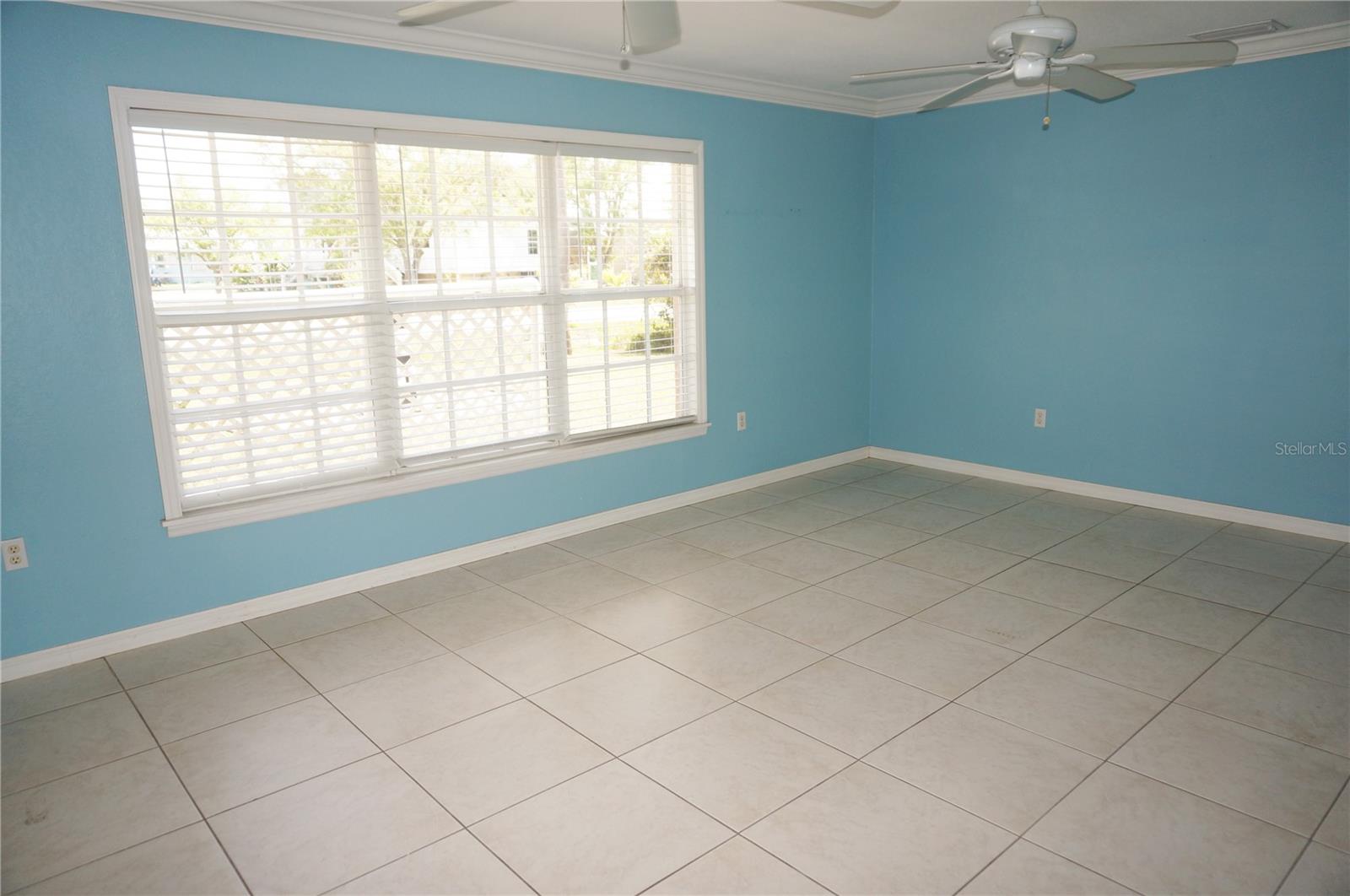Image 8 of 53 For 594 Tarpon Boulevard Nw