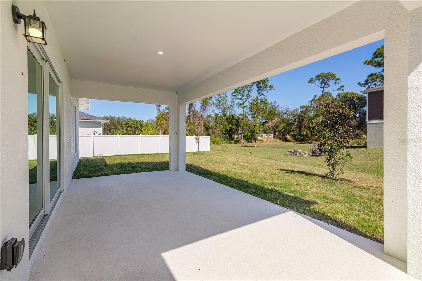 Image 12 of 13 For 111 Swan Drive