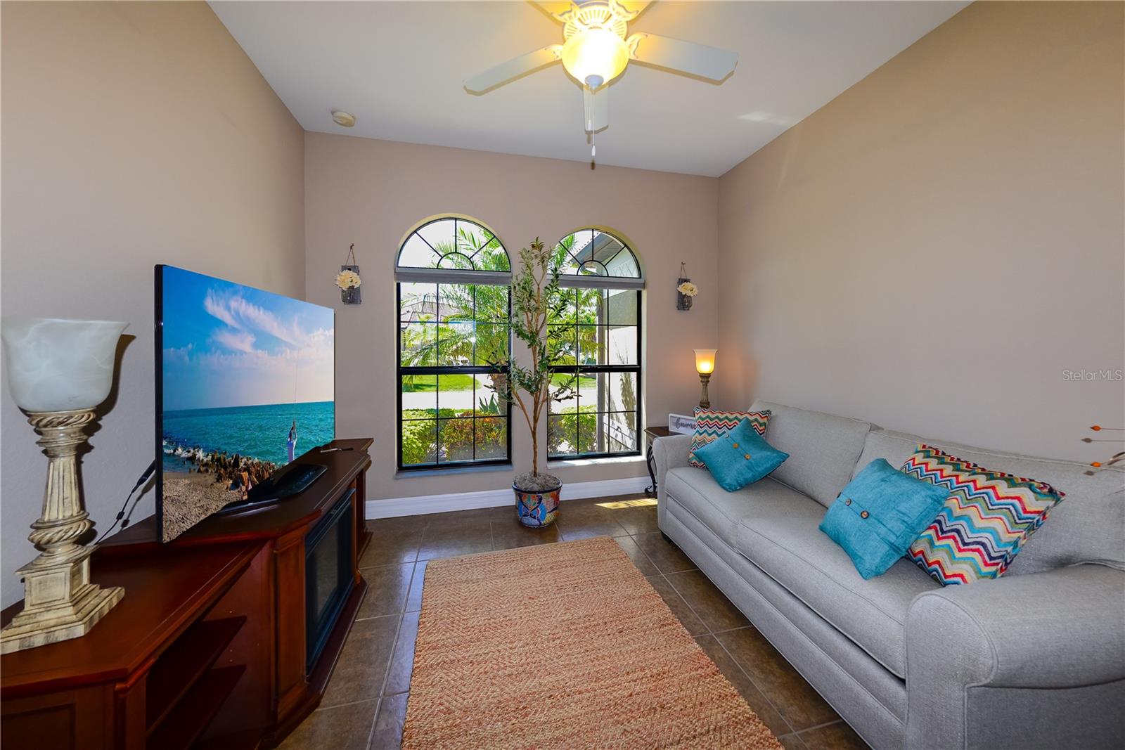 Listing photo id 23 for 3606 Whippoorwill Boulevard