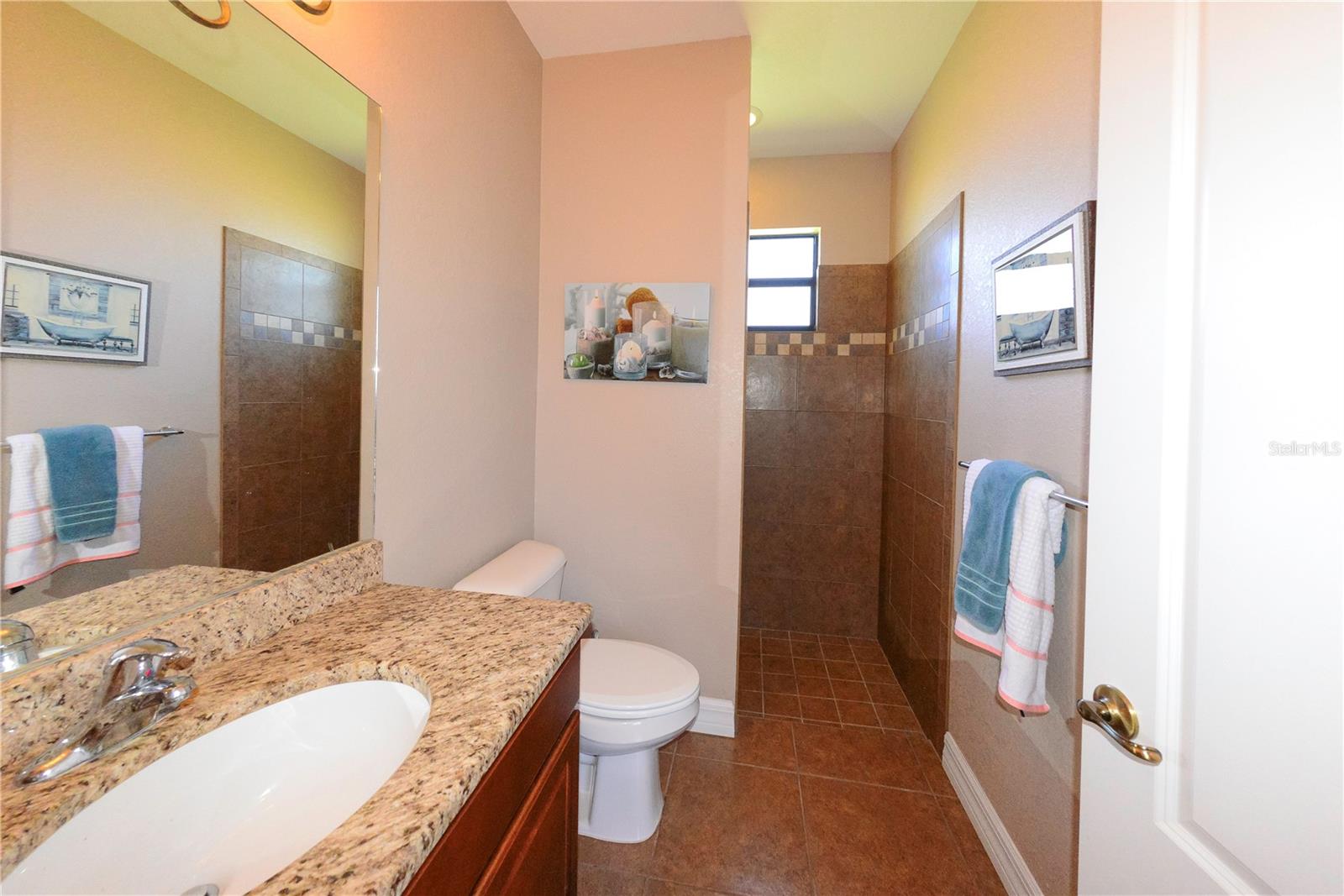 Listing photo id 28 for 3606 Whippoorwill Boulevard