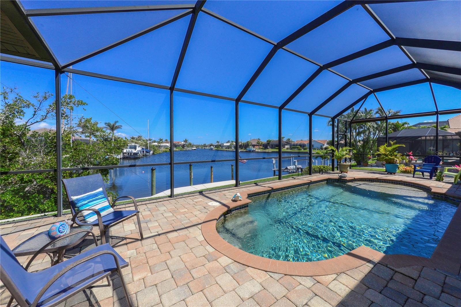 Listing photo id 40 for 3606 Whippoorwill Boulevard