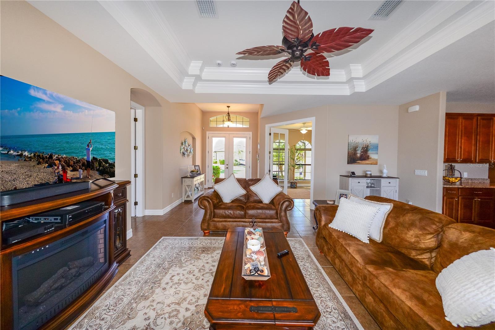 Listing photo id 6 for 3606 Whippoorwill Boulevard