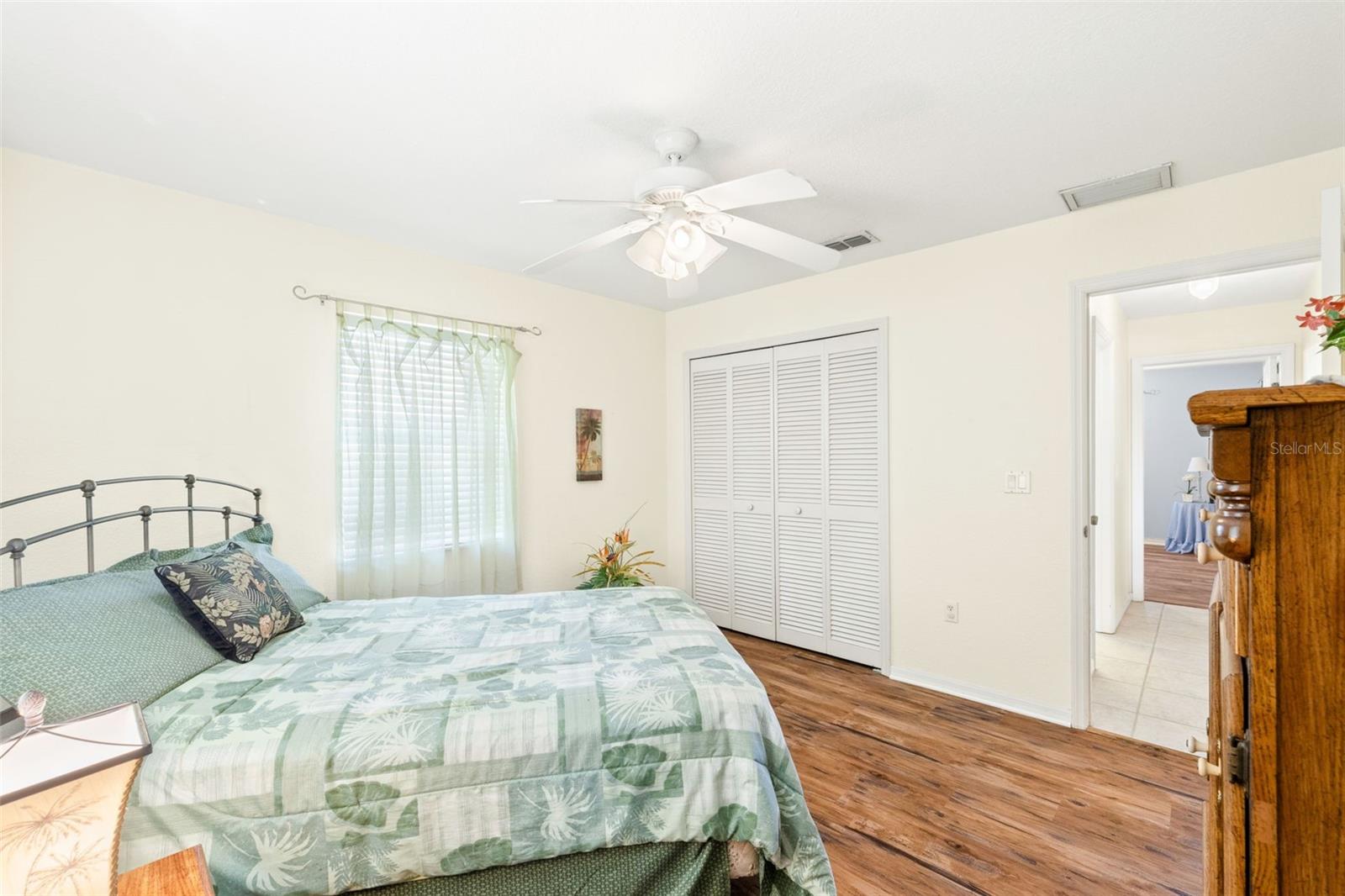 Image 20 of 37 For 25730 Deep Creek Boulevard