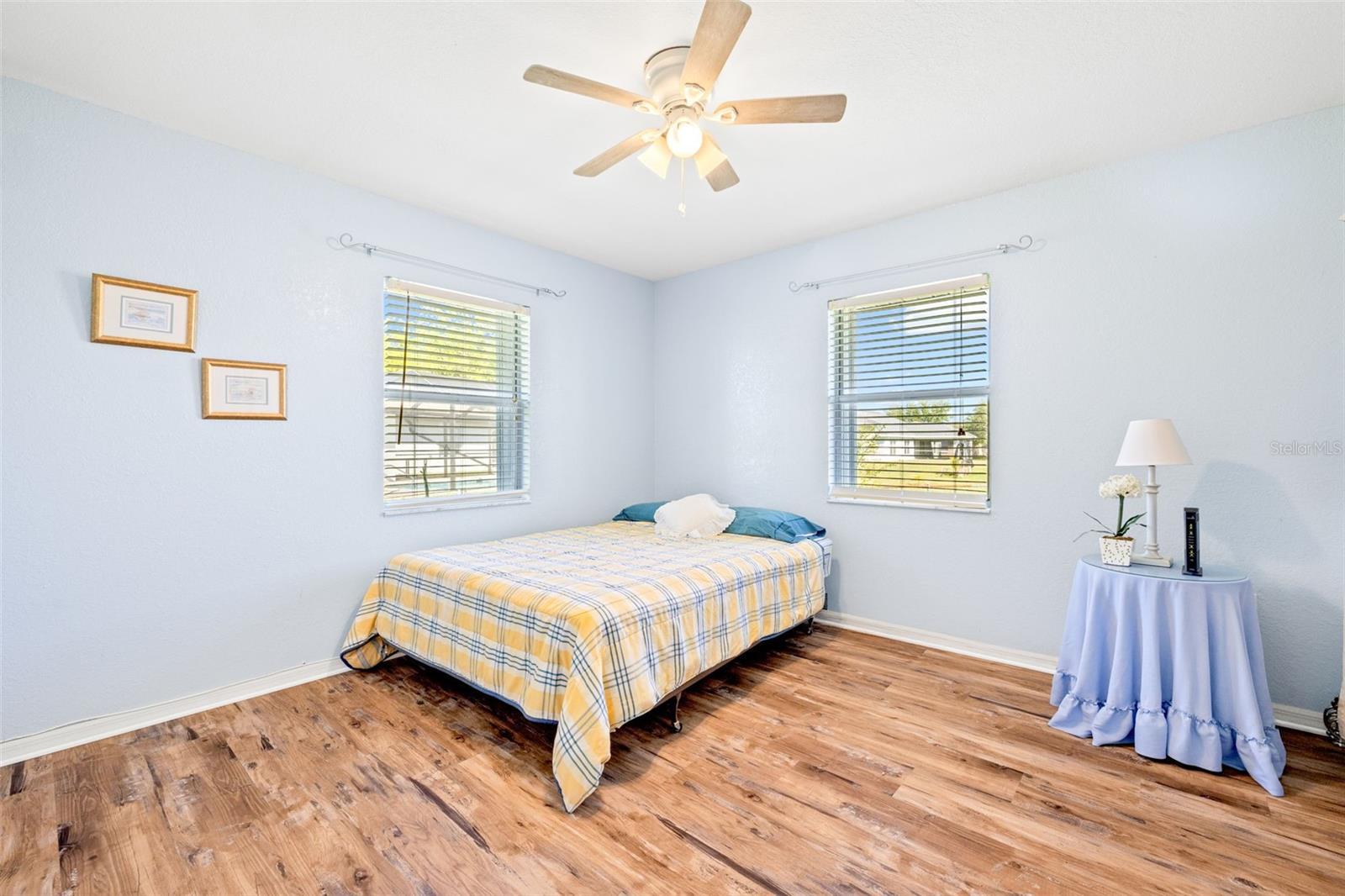 Image 21 of 37 For 25730 Deep Creek Boulevard