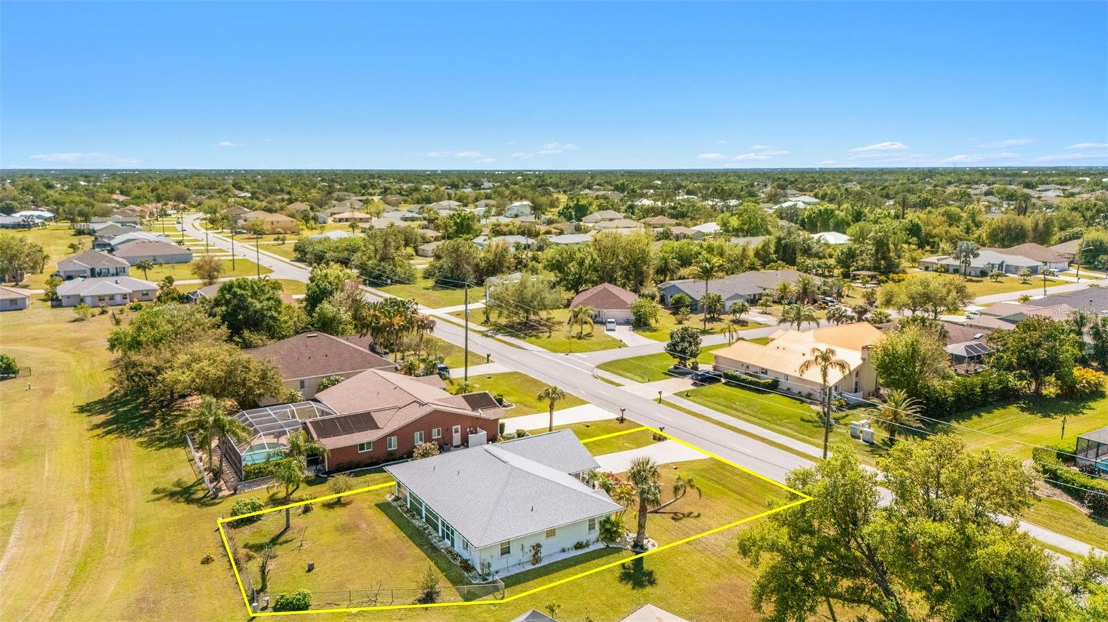 Image 32 of 37 For 25730 Deep Creek Boulevard