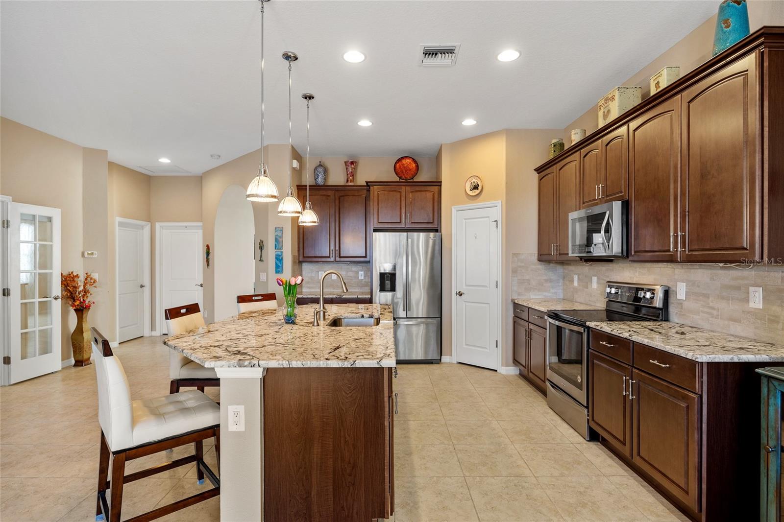 Image 13 of 54 For 10357 Crooked Creek Drive