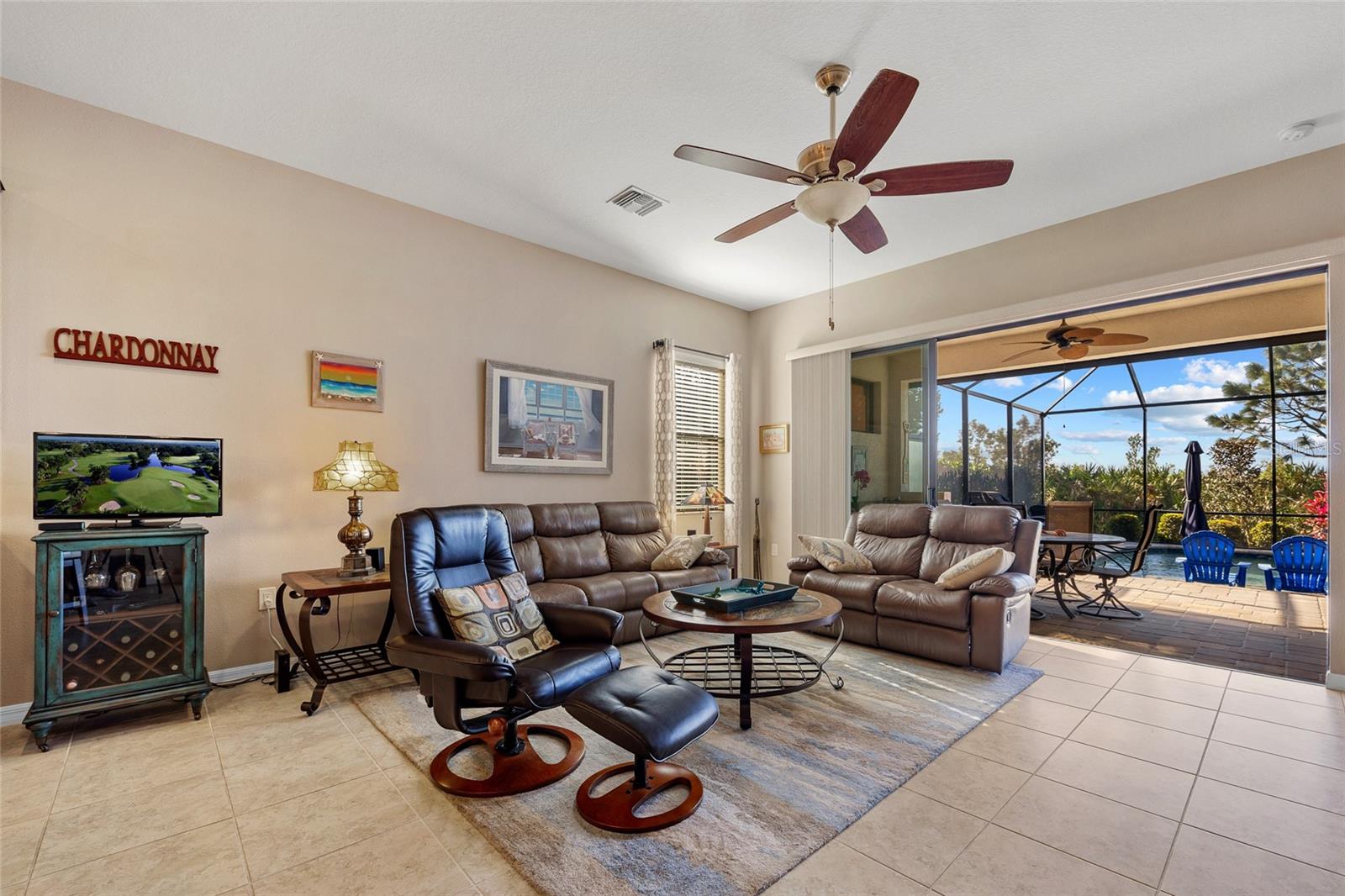 Image 18 of 54 For 10357 Crooked Creek Drive