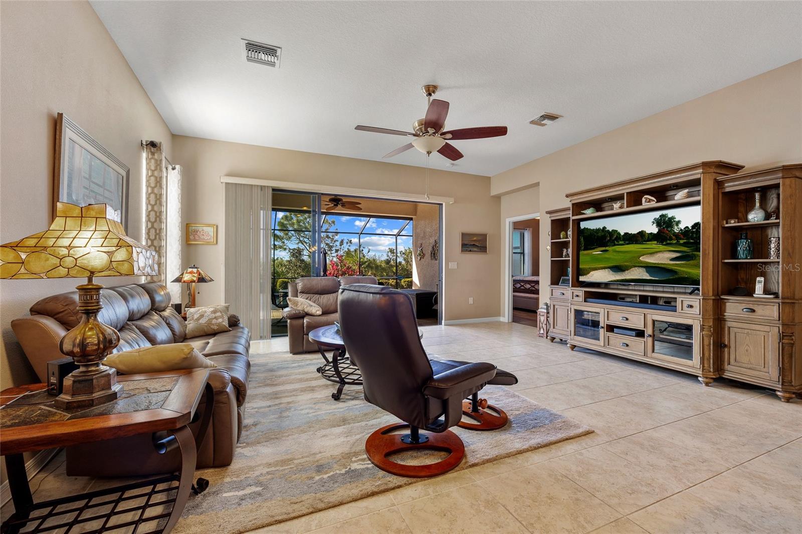 Image 20 of 54 For 10357 Crooked Creek Drive