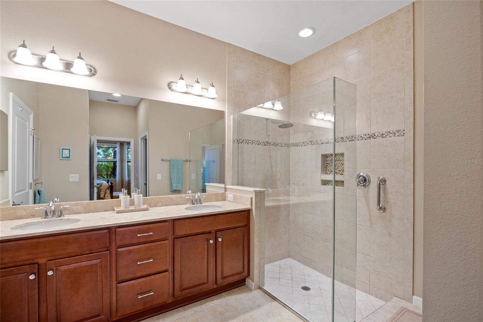 Image 23 of 54 For 10357 Crooked Creek Drive