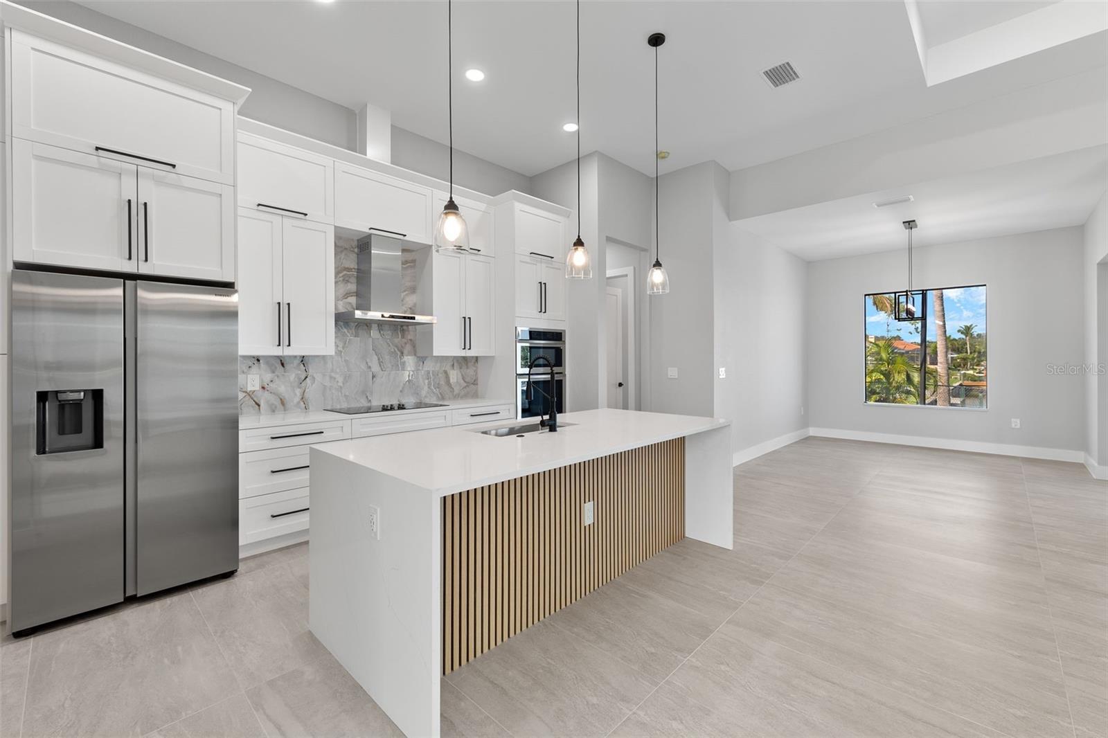 Image 11 of 41 For 2716 13th Avenue