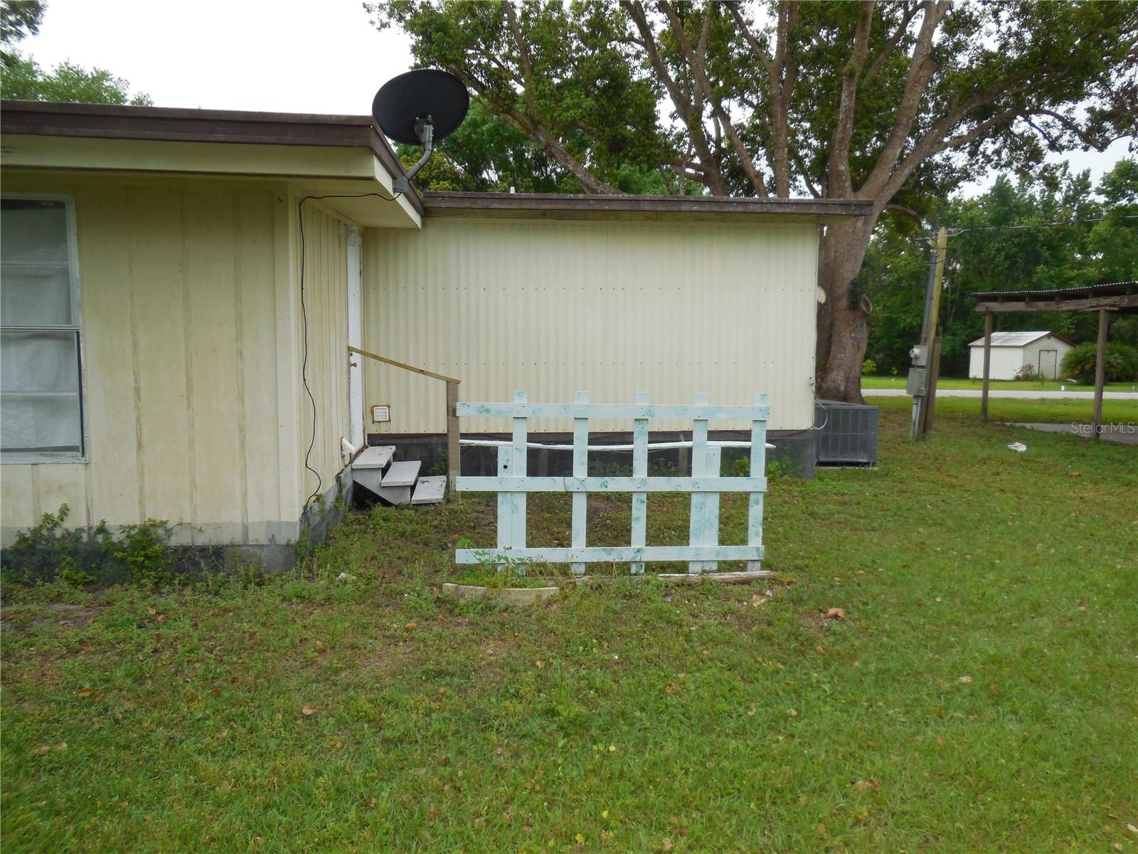 Image 15 of 22 For 1007 Sparrow Road