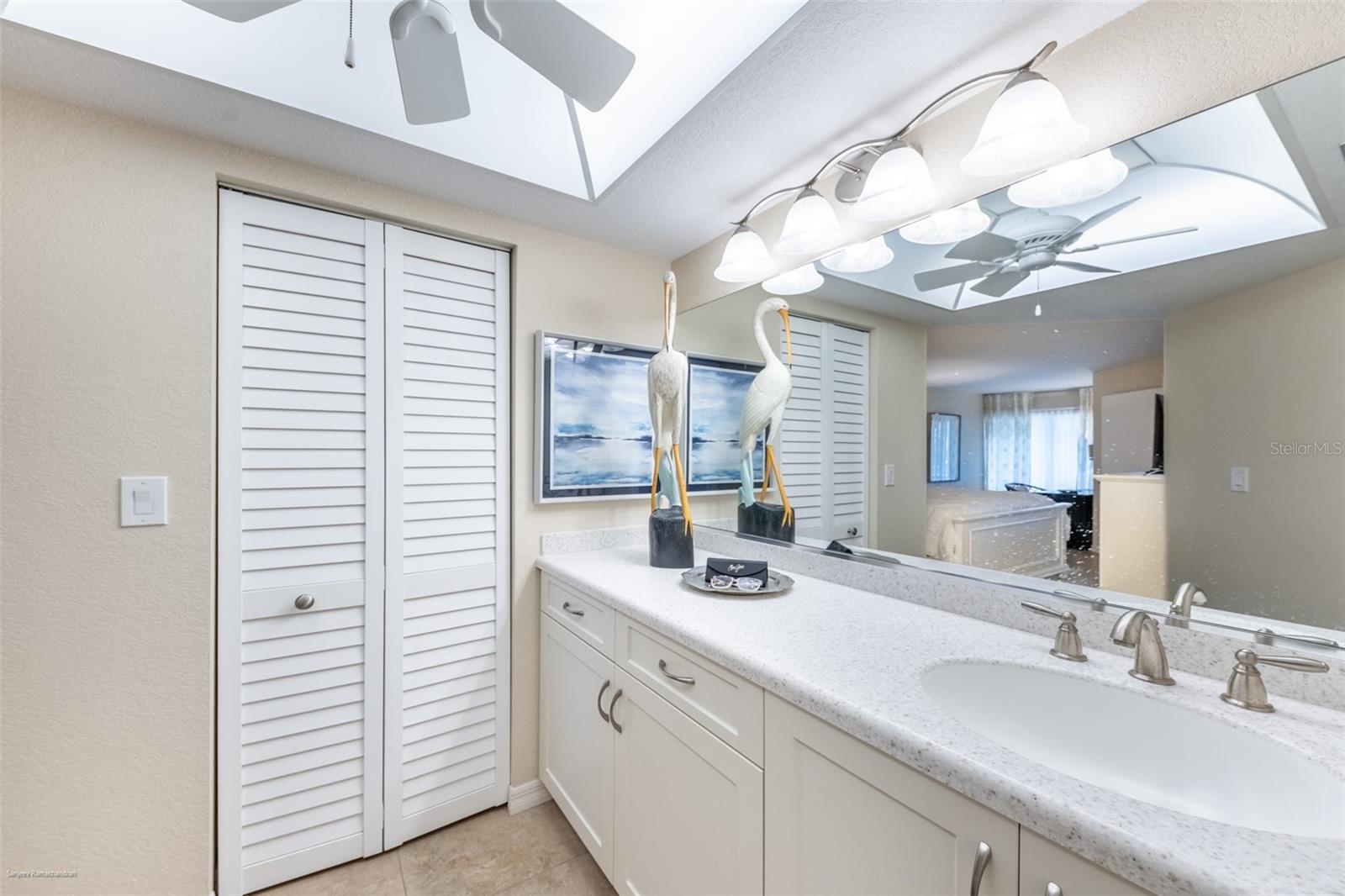 Image 39 of 61 For 2601 Marion Avenue 45a