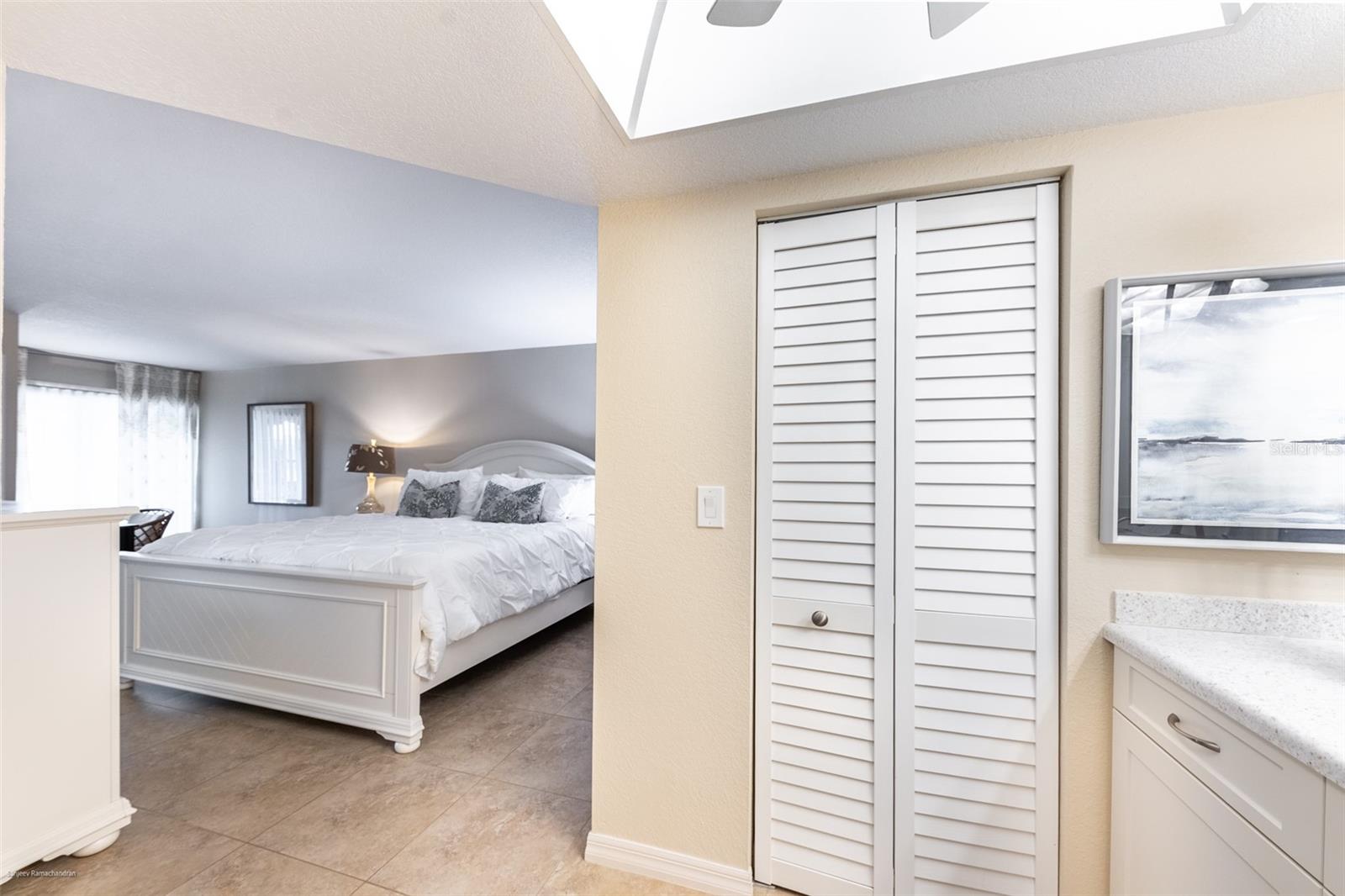 Image 40 of 61 For 2601 Marion Avenue 45a