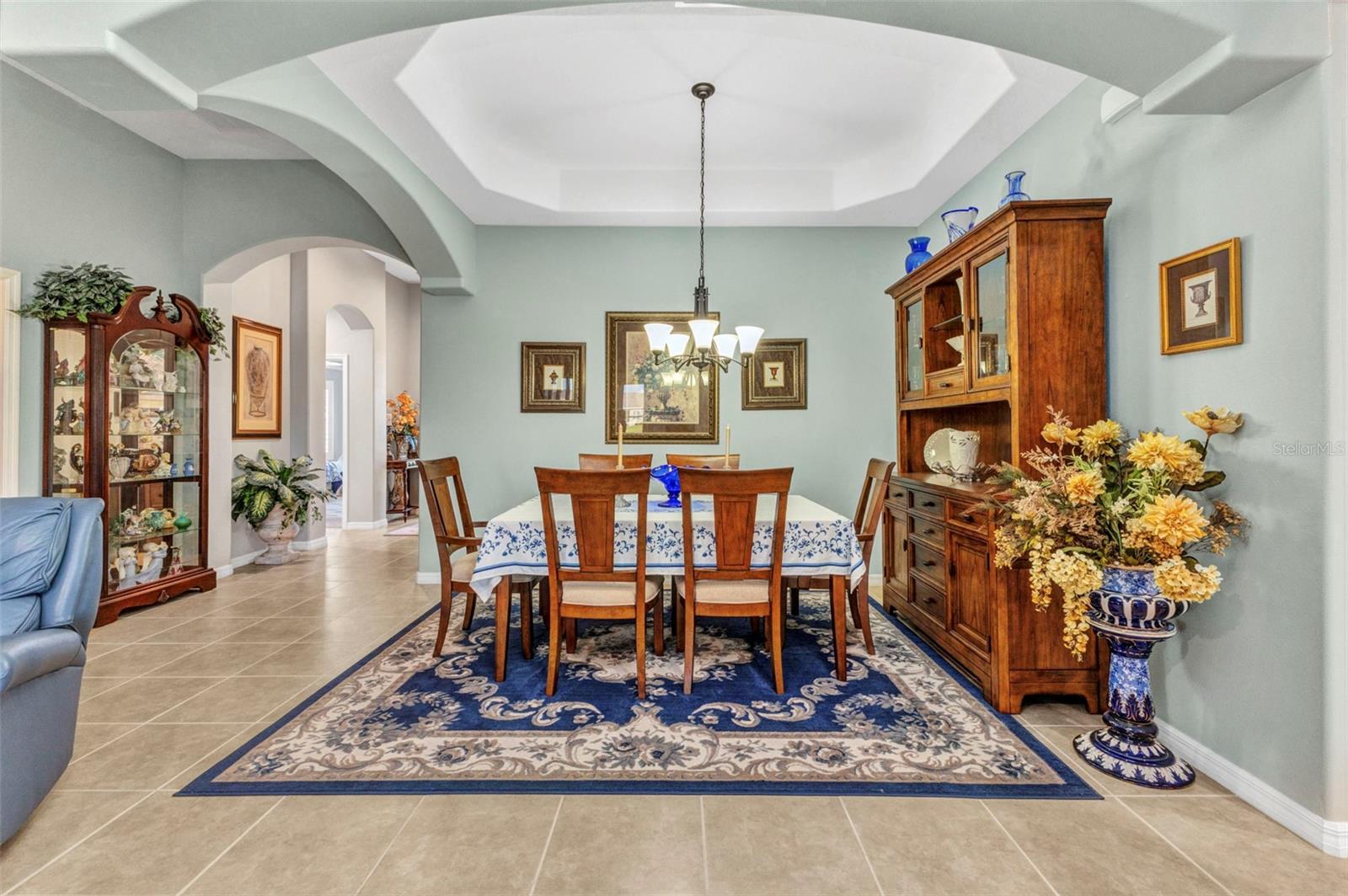 Image 5 of 44 For 24371 Westgate Boulevard