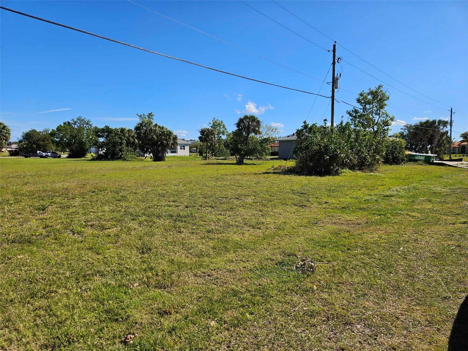 Image 3 of 11 For 24252 Peppercorn Road