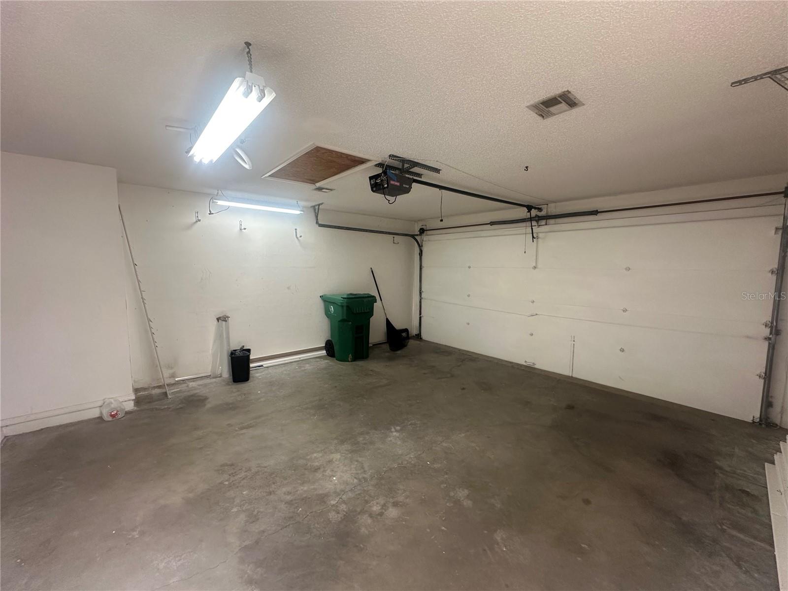 Image 31 of 31 For 2029 Lake View Boulevard