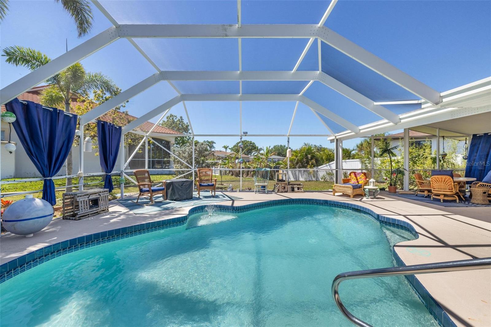 Image 4 of 61 For 4279 Harbor Boulevard