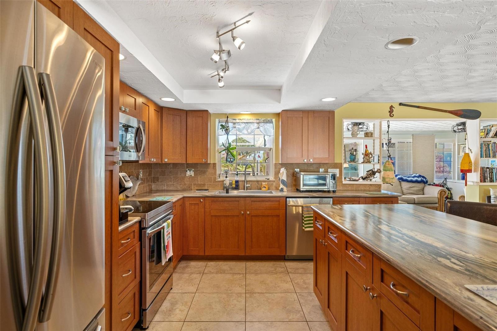 Image 9 of 61 For 4279 Harbor Boulevard
