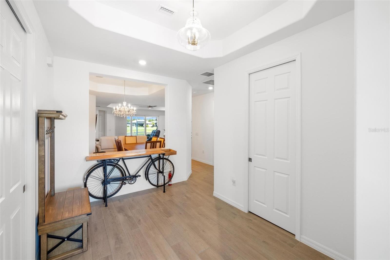 Image 14 of 58 For 15931 Sugar Hill Drive