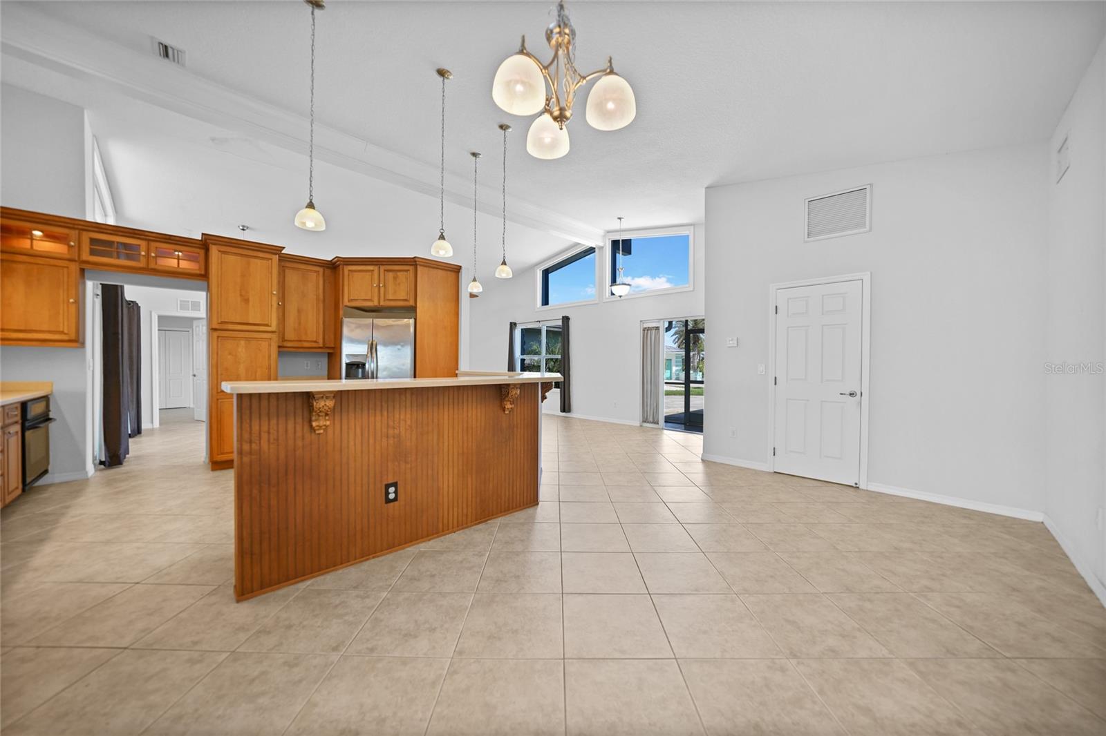 Image 8 of 51 For 955 Don Juan Court