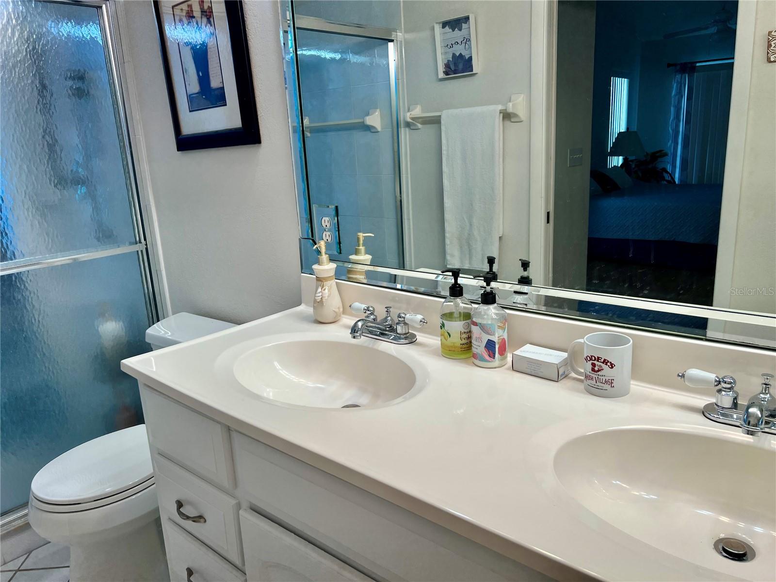 Image 21 of 37 For 2095 Ellery Street
