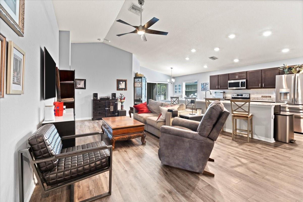 Image 9 of 51 For 6315 164th Avenue E