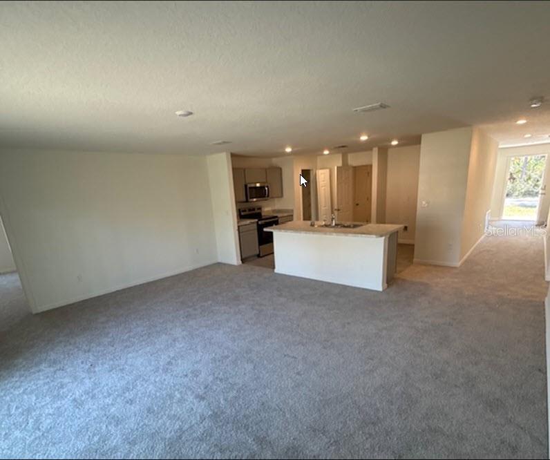 Image 6 of 13 For 21 Post Lane