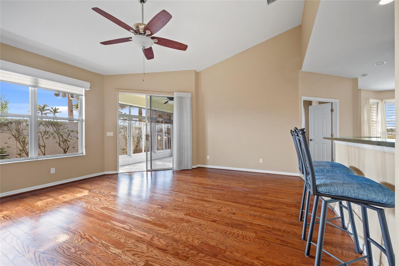 Image 12 of 46 For 16308 Sunset Palms Boulevard 1702