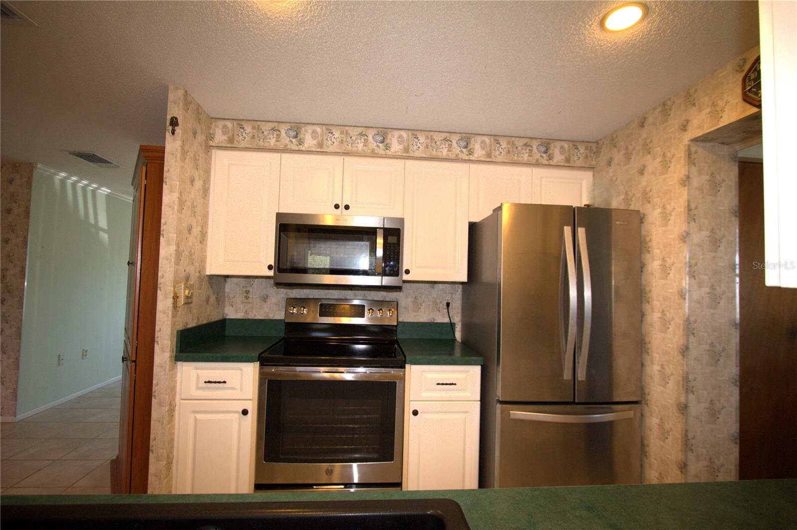 Image 22 of 50 For 458 Azalea Avenue Nw