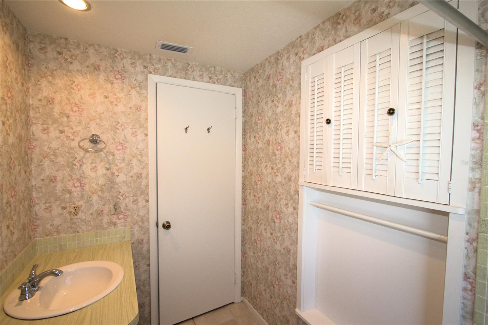 Image 30 of 50 For 458 Azalea Avenue Nw