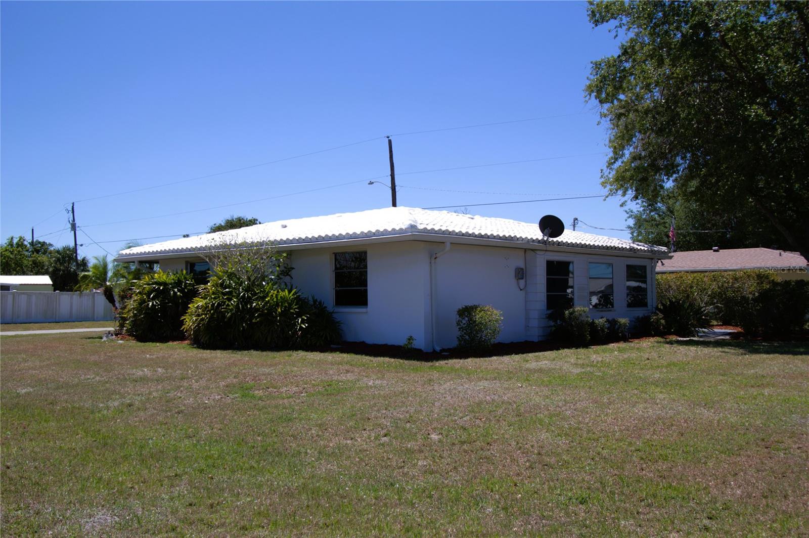 Image 9 of 50 For 458 Azalea Avenue Nw