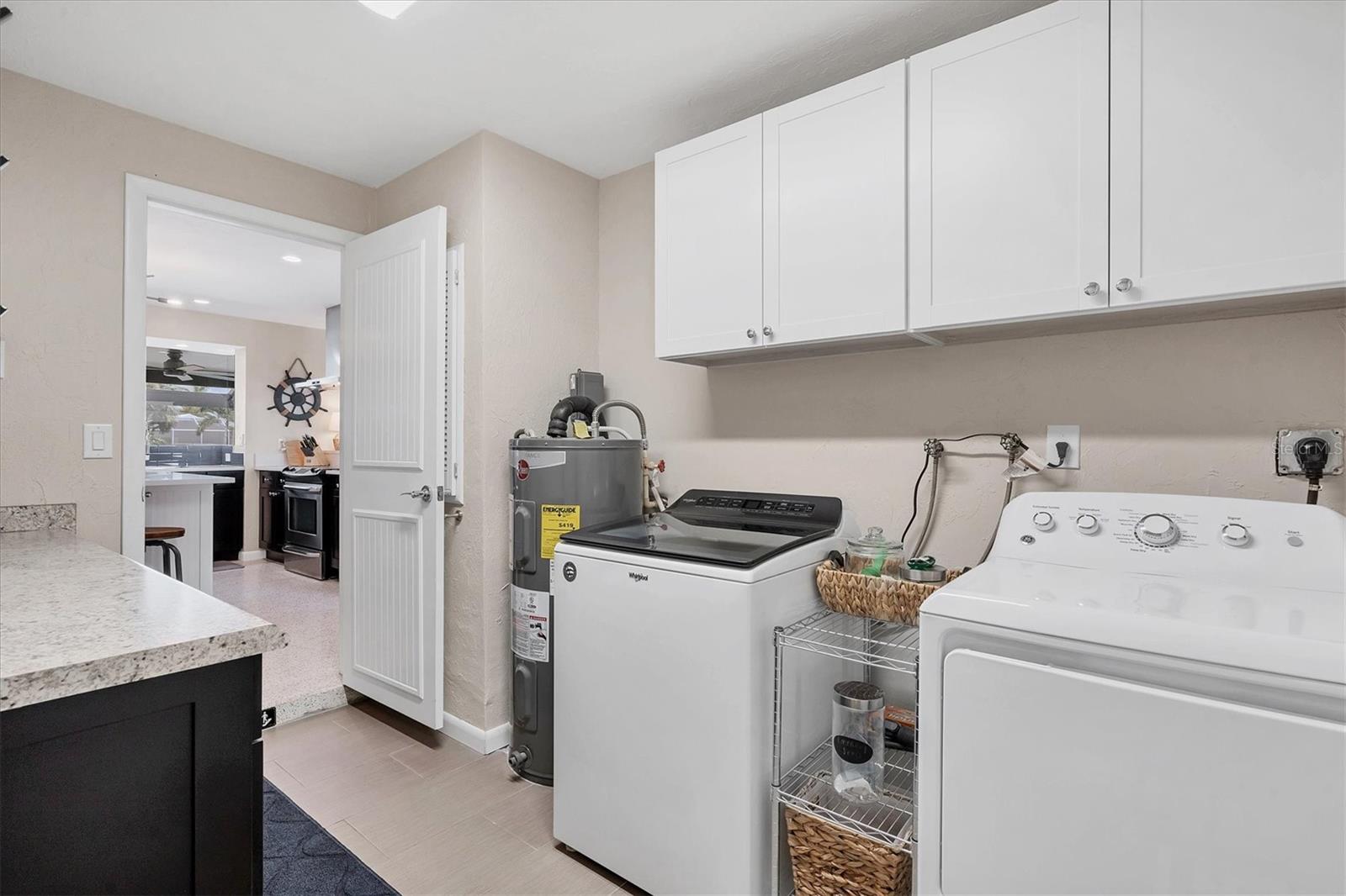 Image 15 of 43 For 280 Belvedere Court