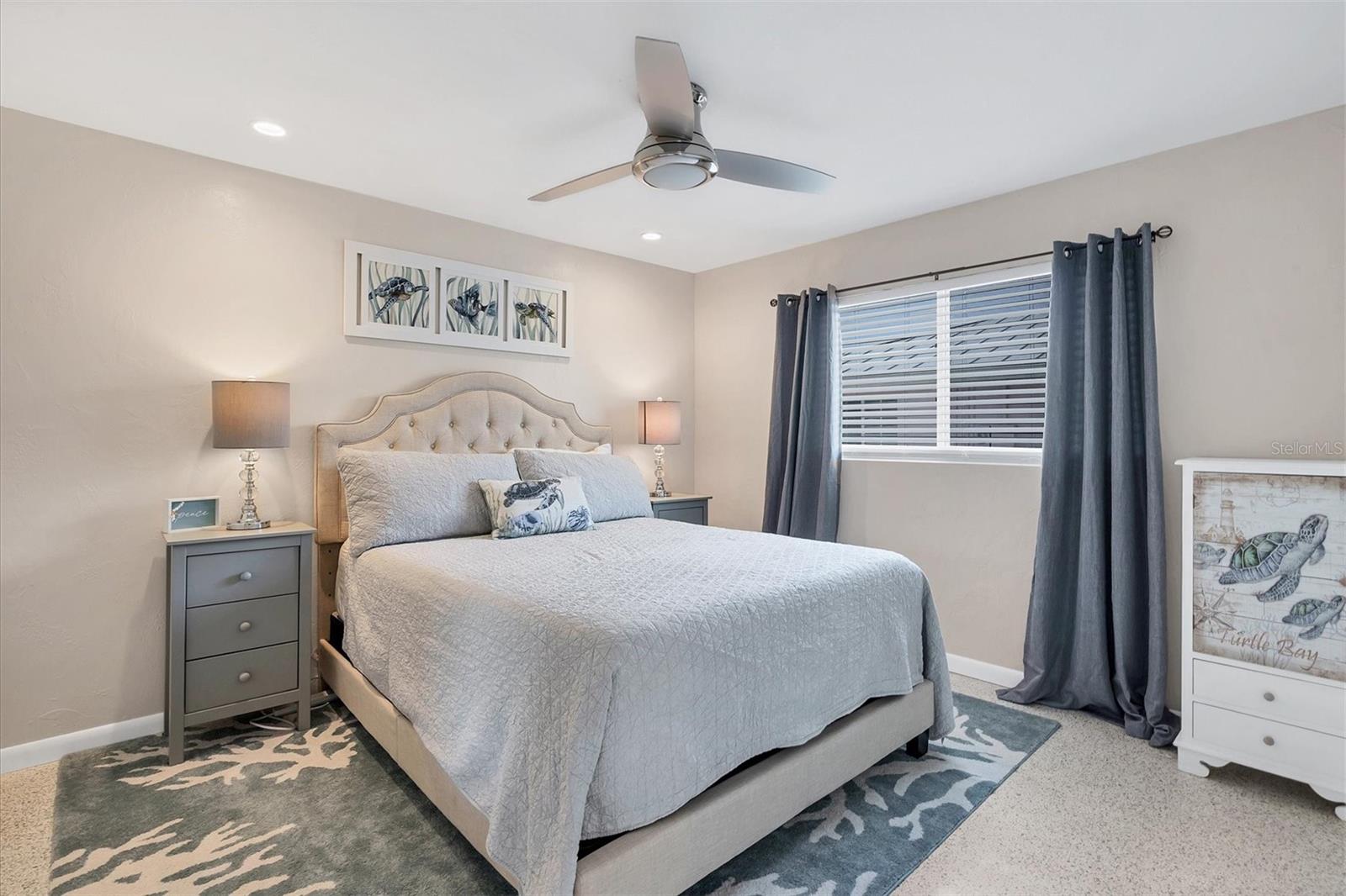 Image 17 of 43 For 280 Belvedere Court