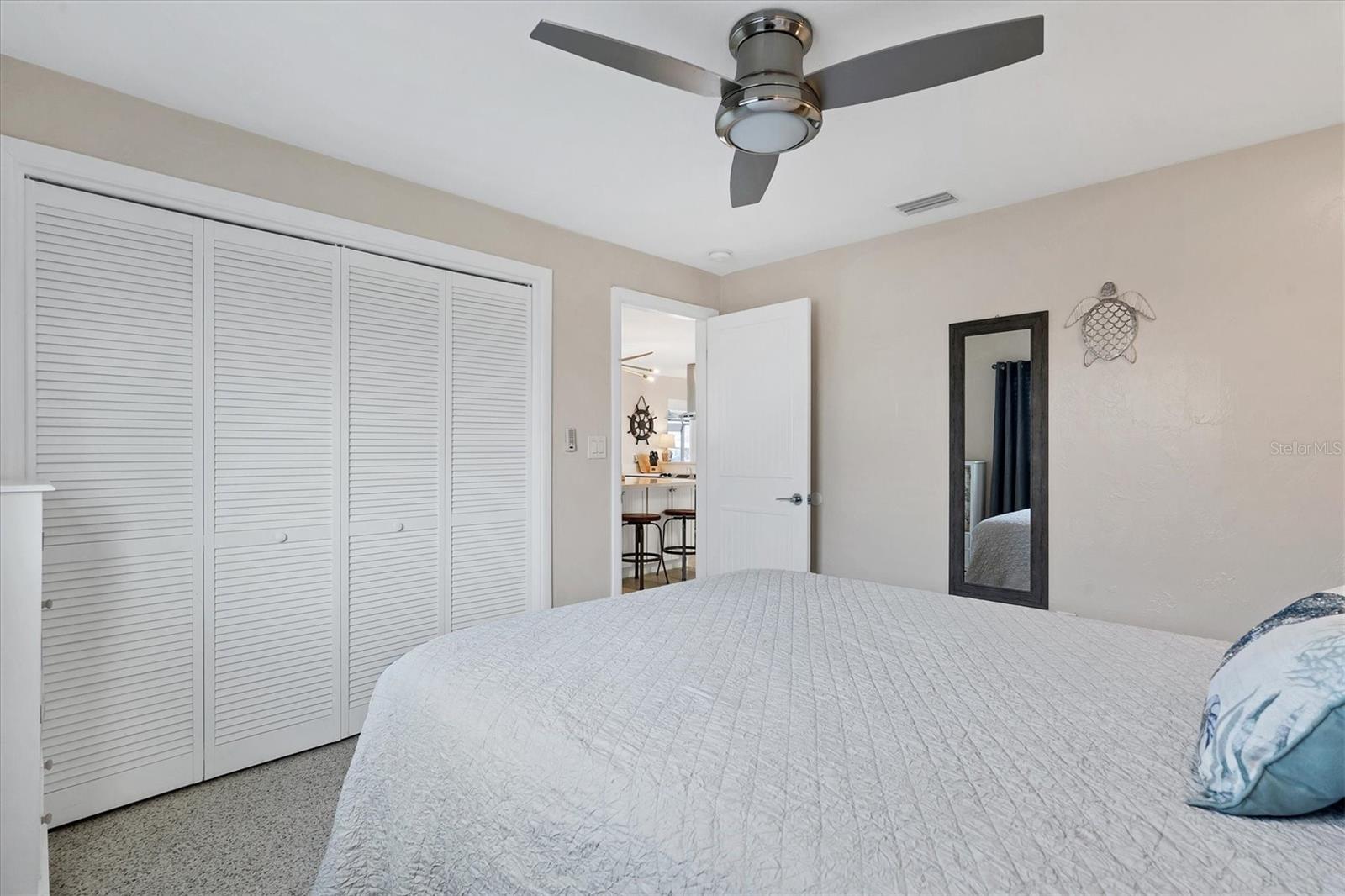 Image 18 of 43 For 280 Belvedere Court