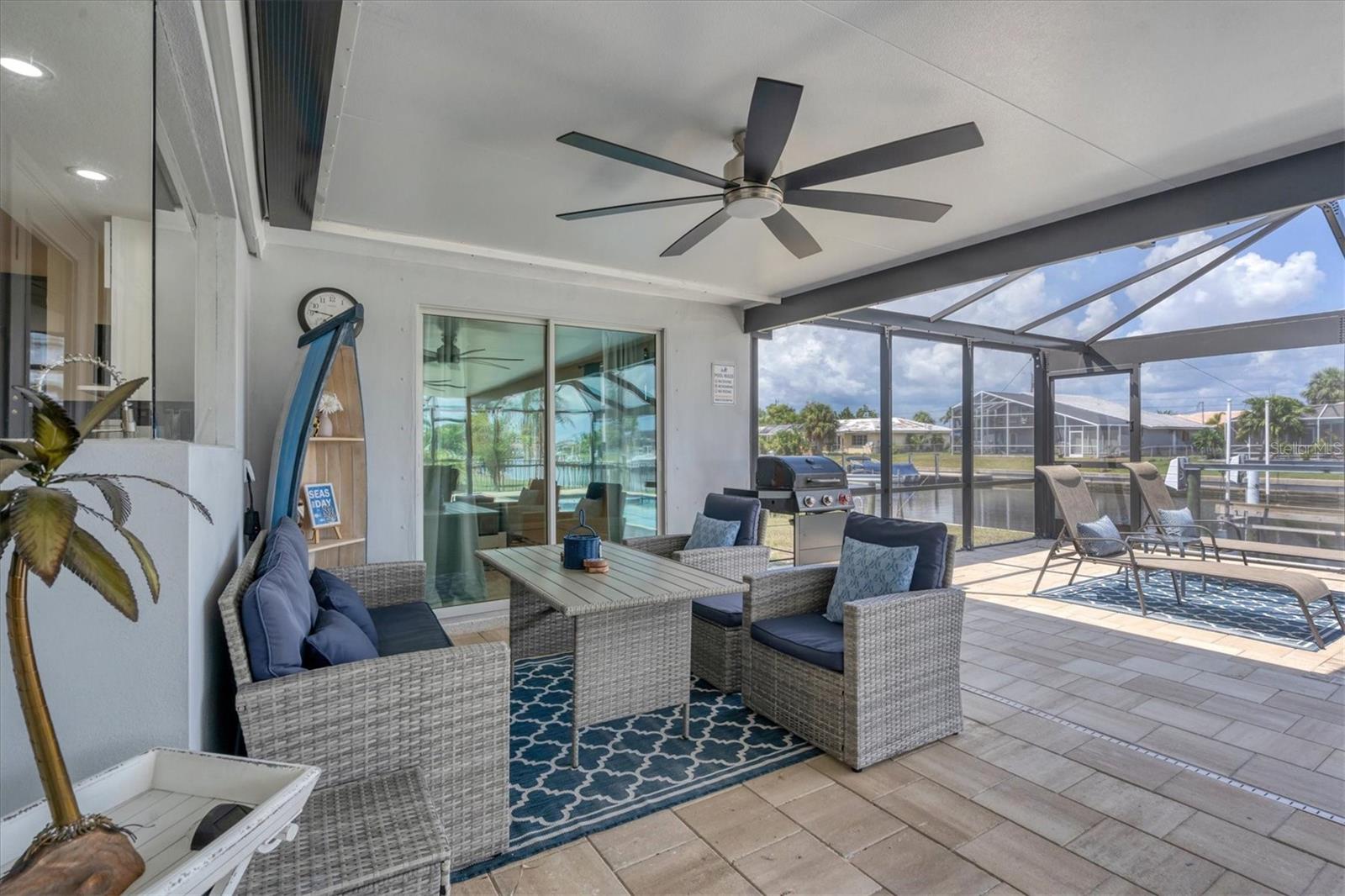 Image 27 of 43 For 280 Belvedere Court