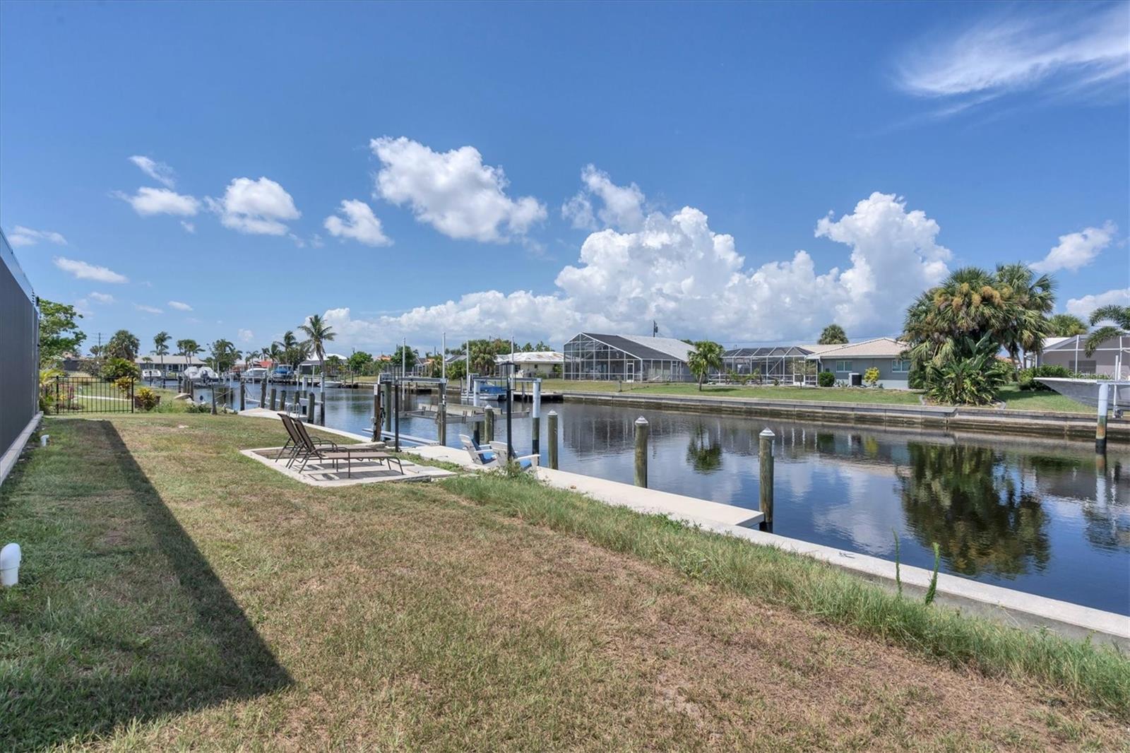 Image 36 of 43 For 280 Belvedere Court