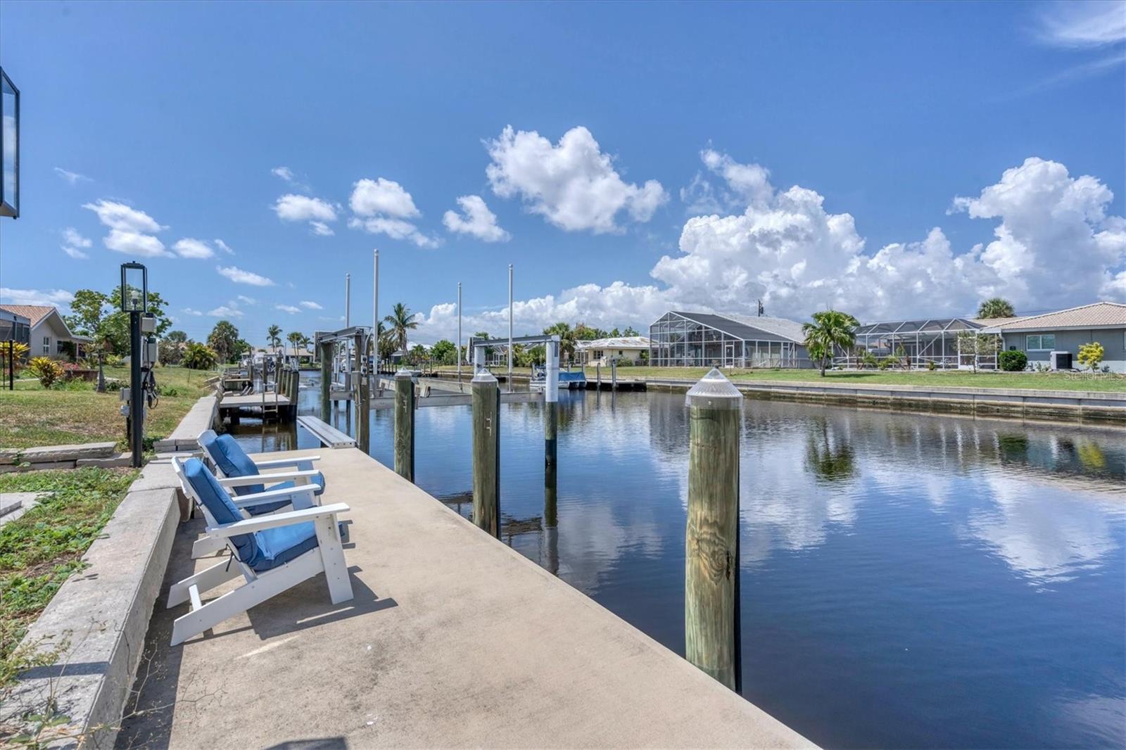 Image 37 of 43 For 280 Belvedere Court