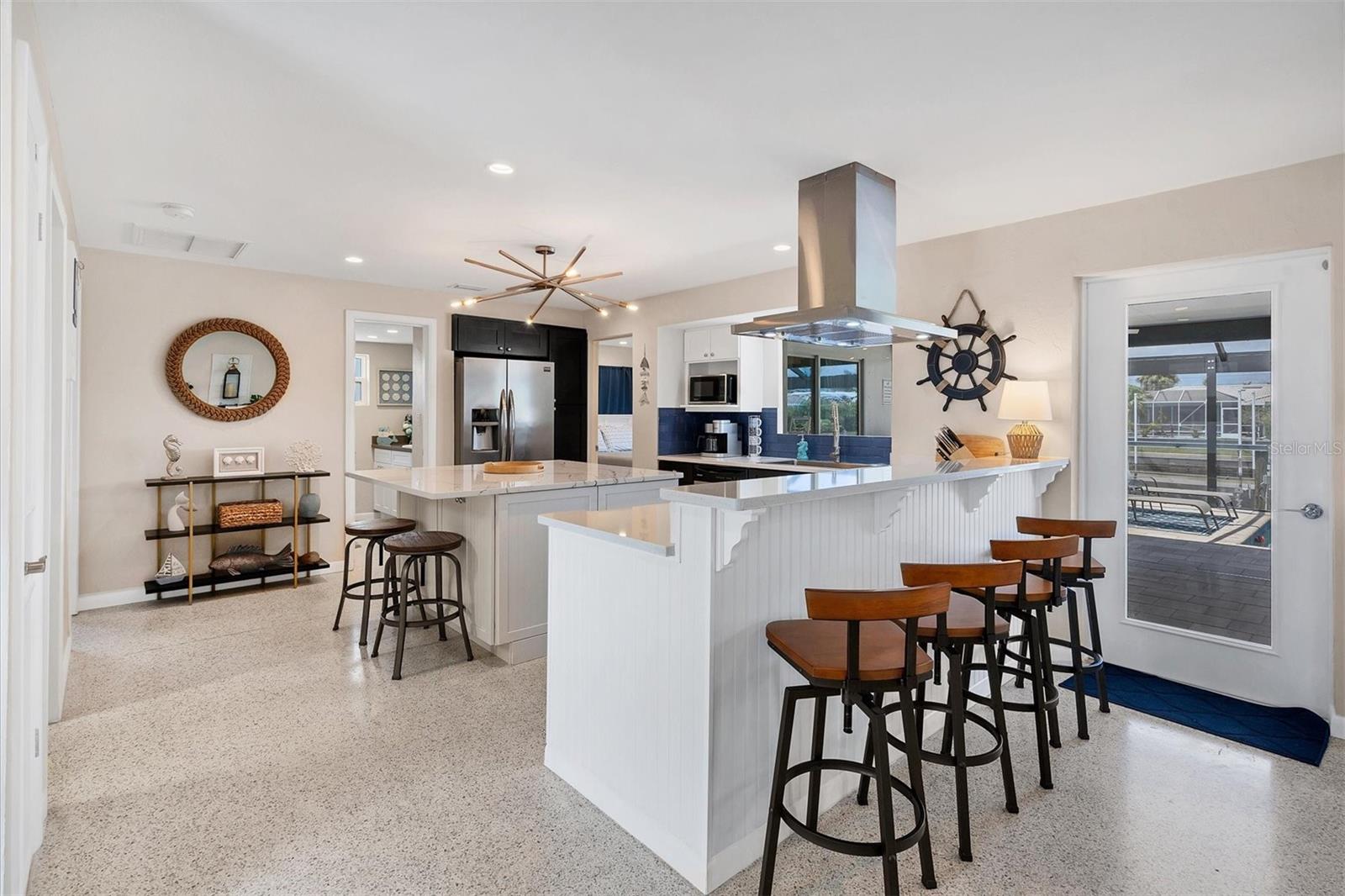 Image 4 of 43 For 280 Belvedere Court