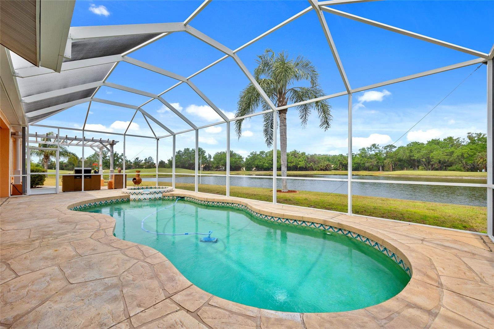 Image 4 of 50 For 624 Planters Manor Way