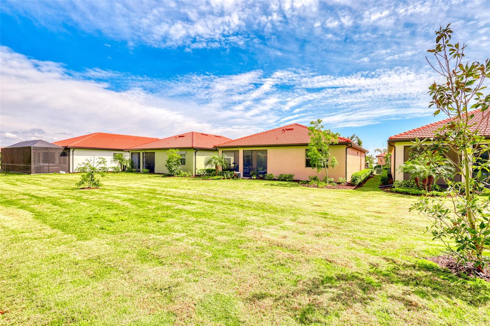 Image 31 of 36 For 264 Soliera Street