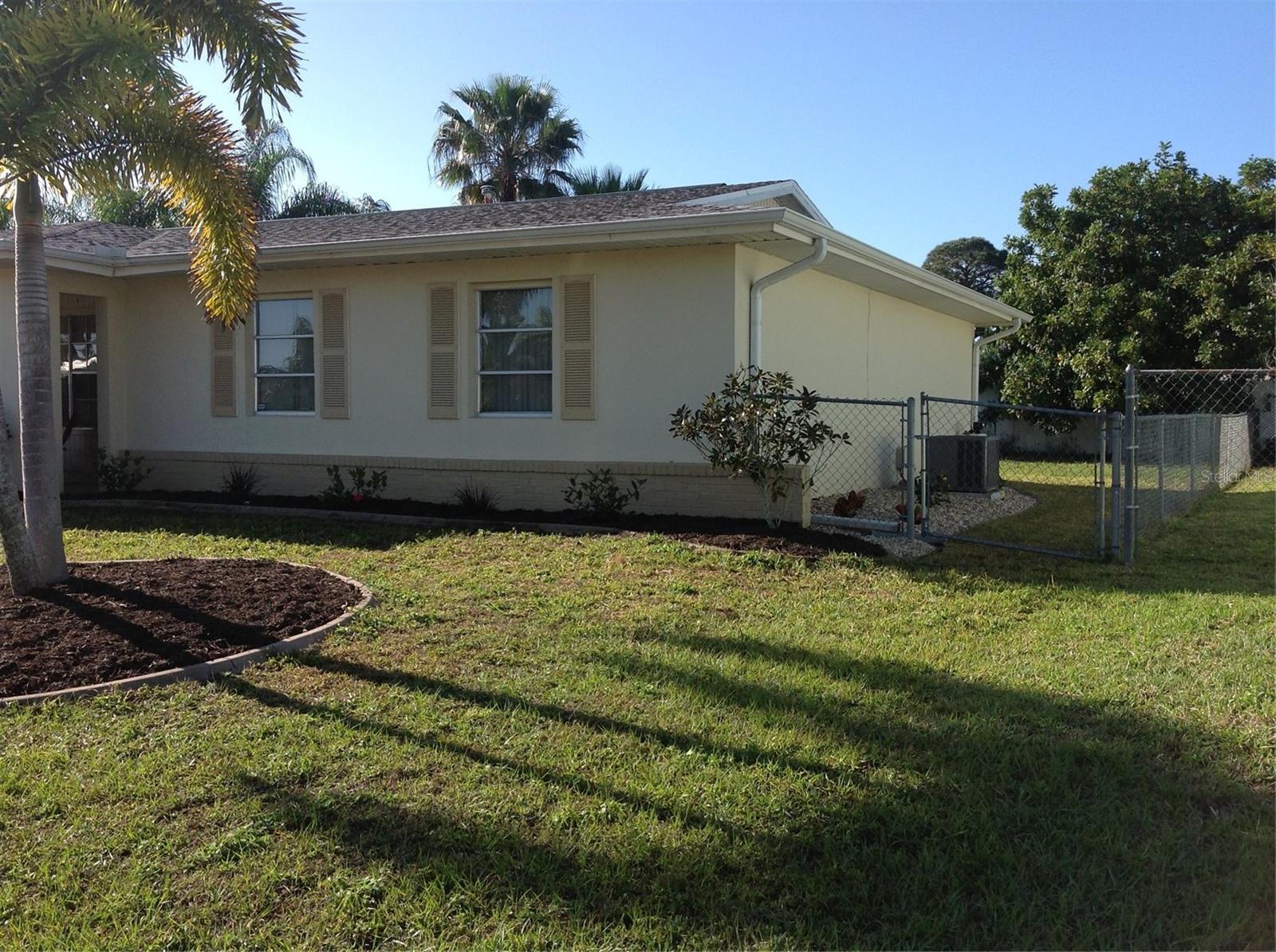 Image 16 of 30 For 6327 Fabian Road
