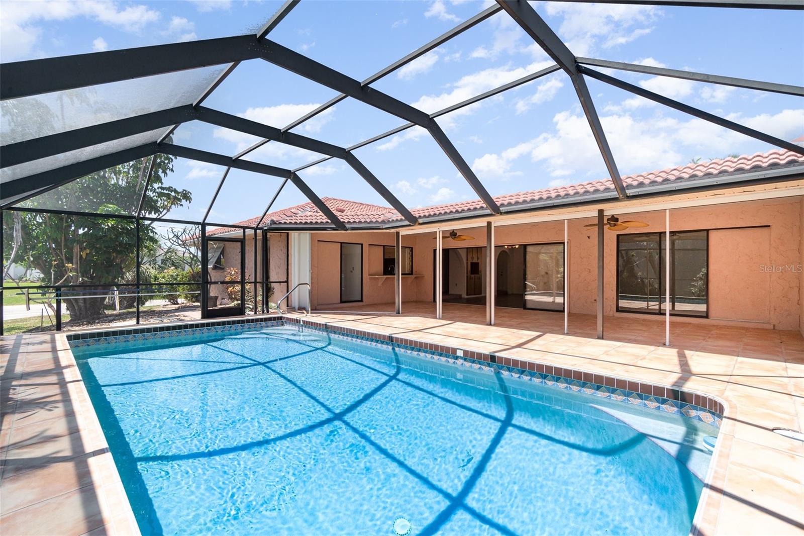 Image 31 of 48 For 2621 Via Veneto Drive
