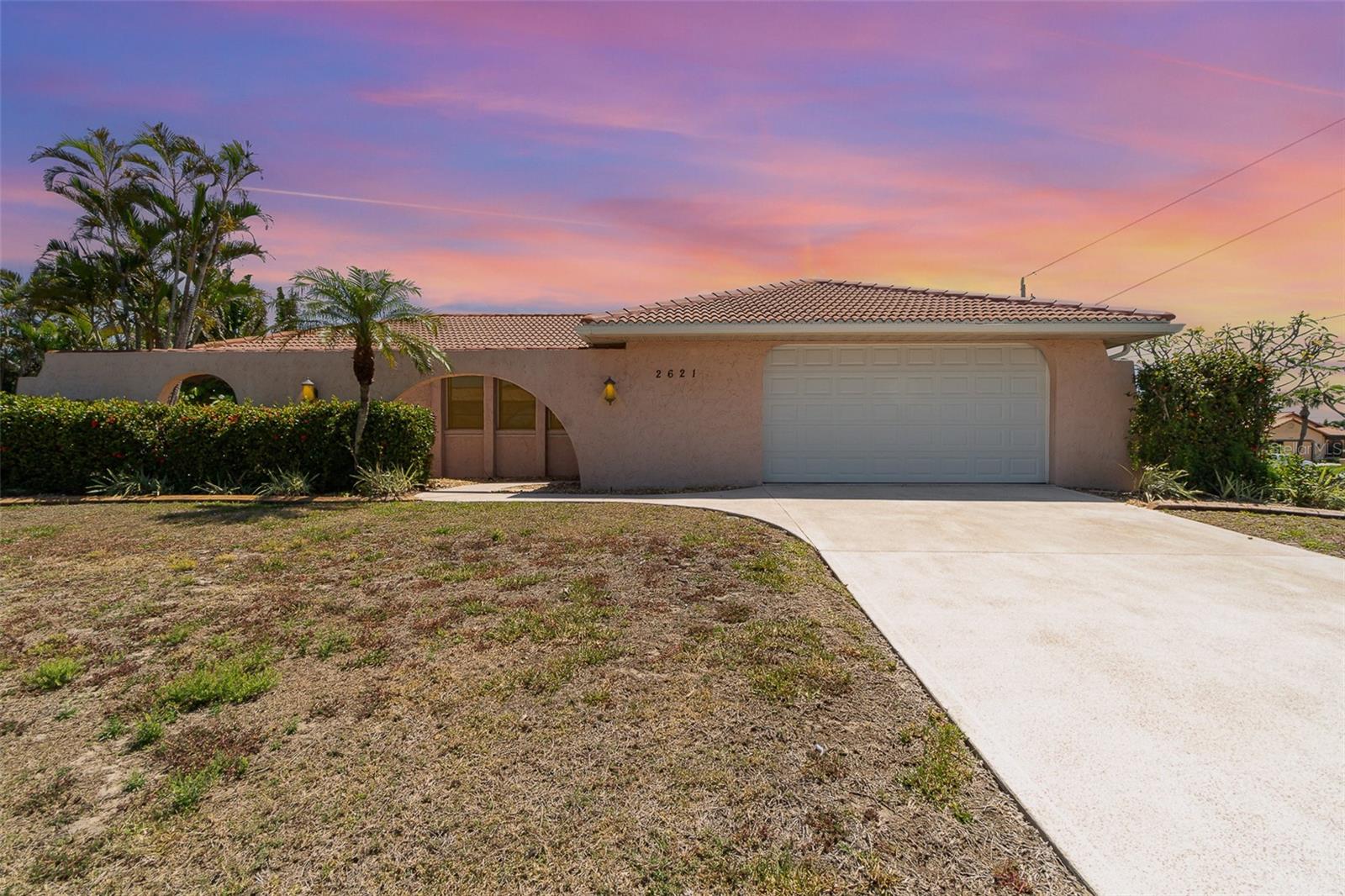 Image 33 of 48 For 2621 Via Veneto Drive