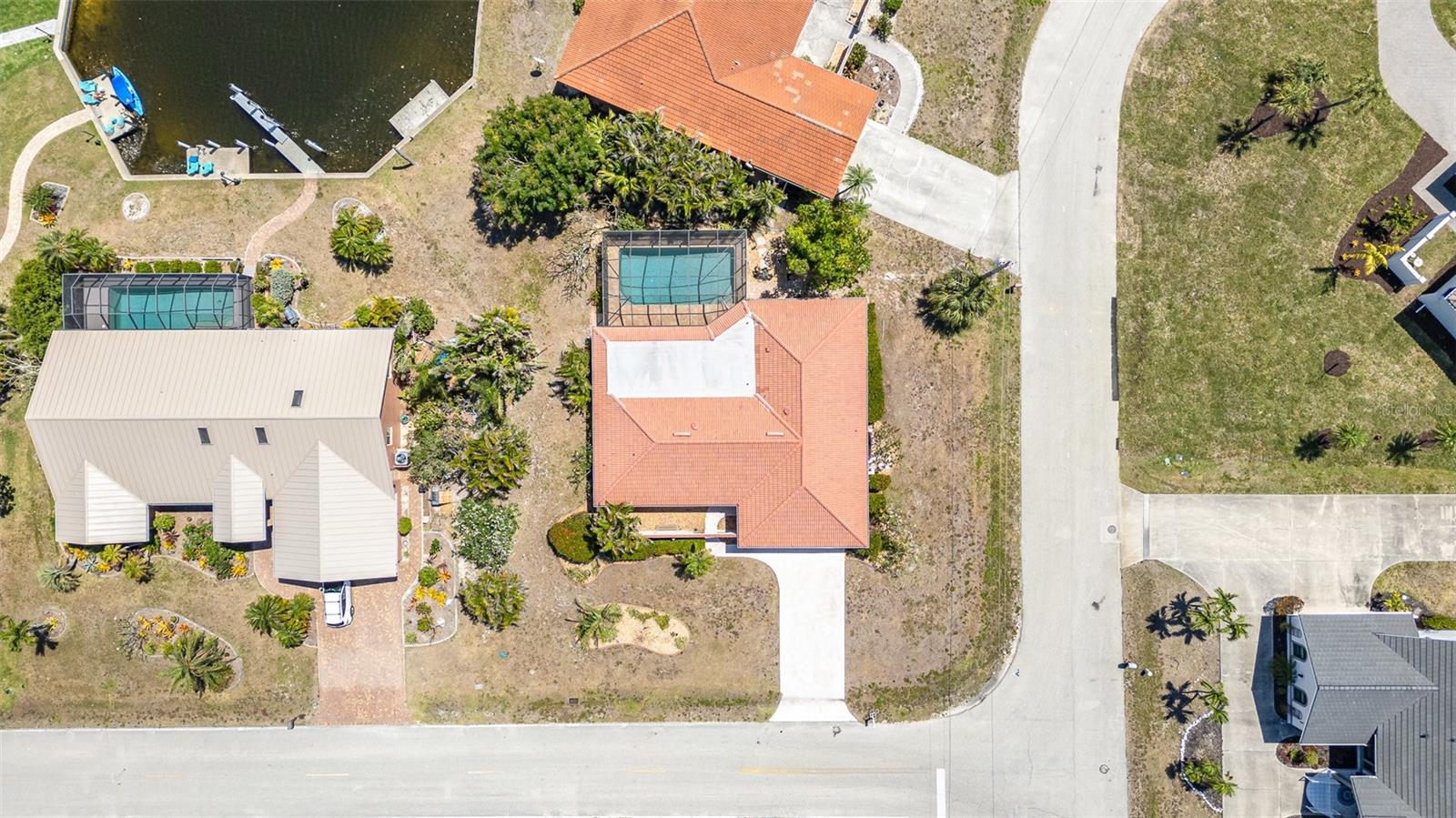 Image 35 of 48 For 2621 Via Veneto Drive