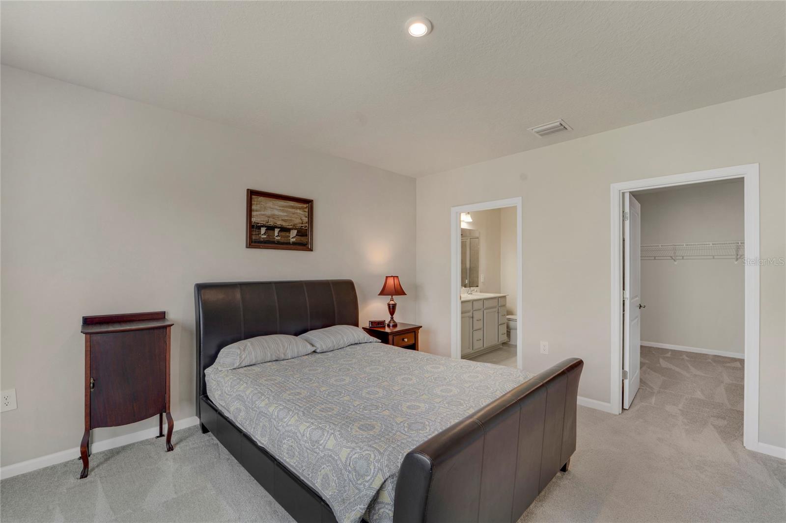 Image 17 of 42 For 1796 Palms Drive