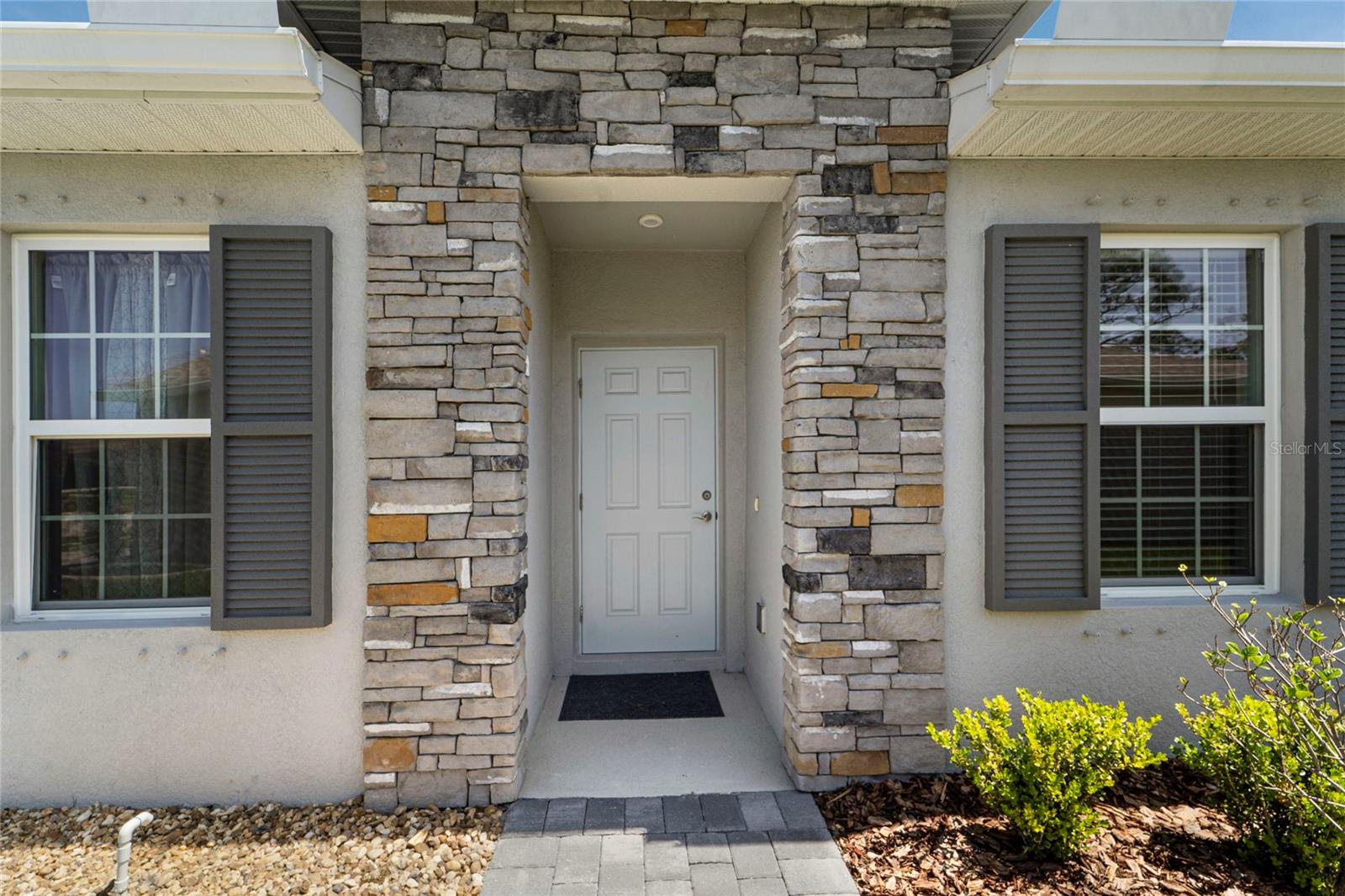 Image 2 of 42 For 1796 Palms Drive